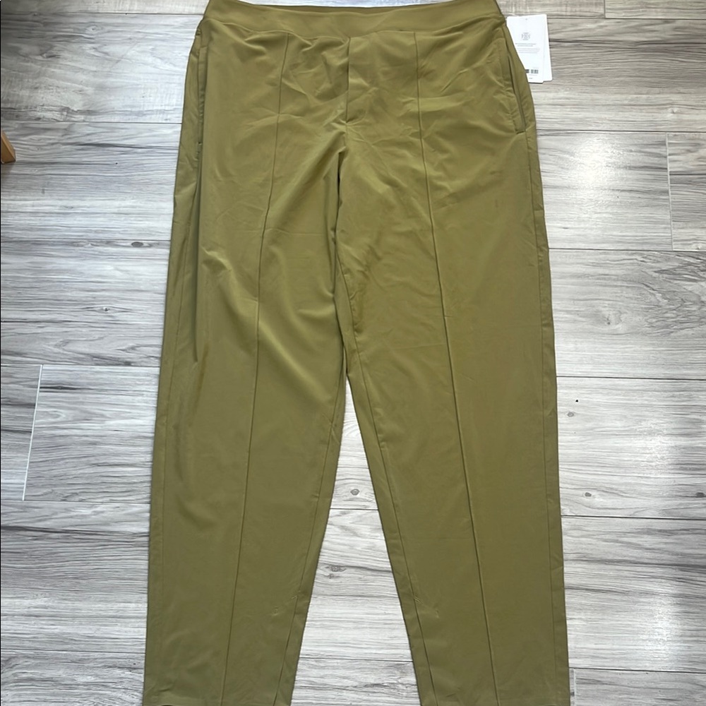 Athleta Green SLIM  Pants Relaxed Fit